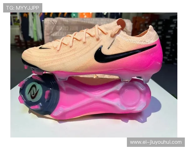 顶级足球鞋耐用性分析：是否容易因高性能而导致快速磨损